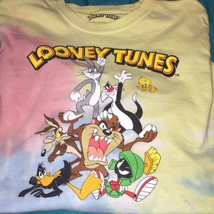Small/Extra Looney Tunes Shirt